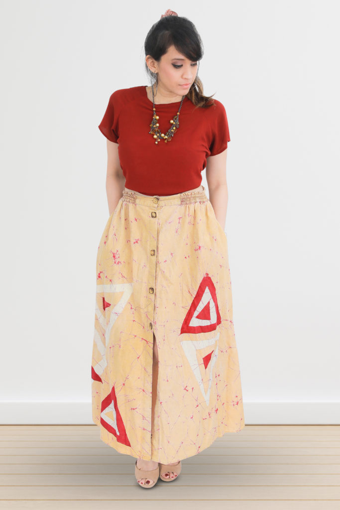 Buy CREAM COLORED BATIK LONG SKIRT Sri Lankan Batik Designs