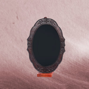 LEATHER MIRROR FRAMES - S (OVEL SHAPED)