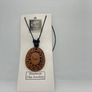 PHOTO OF A LAKSALA CLAY NECKLACE (00457)